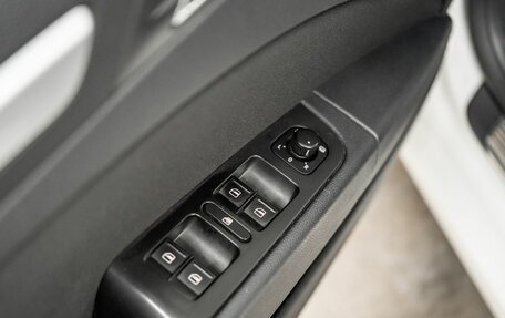 Skoda Superb III рестайлинг, 2014 год, 1 175 000 рублей, 19 фотография