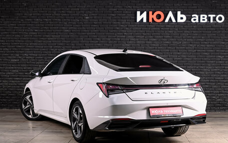 Hyundai Elantra, 2021 год, 2 000 000 рублей, 6 фотография