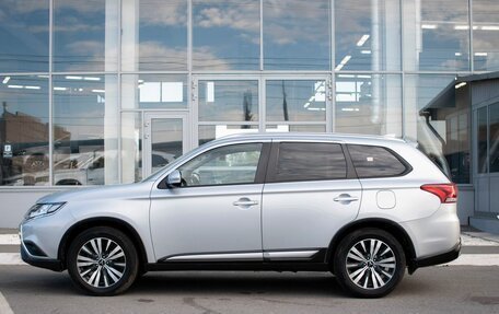 Mitsubishi Outlander III рестайлинг 3, 2020 год, 1 949 000 рублей, 7 фотография