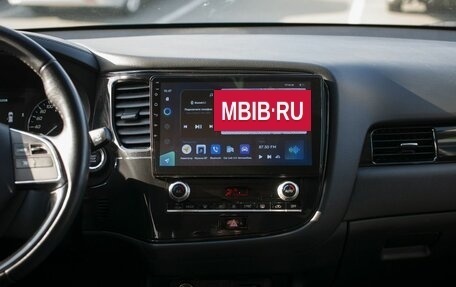 Mitsubishi Outlander III рестайлинг 3, 2020 год, 1 949 000 рублей, 15 фотография