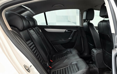Volkswagen Passat B7, 2012 год, 1 000 000 рублей, 13 фотография