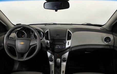 Chevrolet Cruze II, 2014 год, 940 000 рублей, 13 фотография