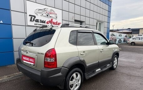 Hyundai Tucson III, 2007 год, 797 000 рублей, 3 фотография