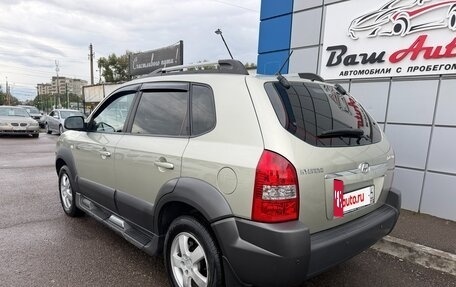 Hyundai Tucson III, 2007 год, 797 000 рублей, 4 фотография