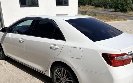 Toyota Camry, 2014 год, 2 100 000 рублей, 3 фотография