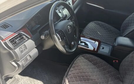 Toyota Camry, 2014 год, 2 100 000 рублей, 8 фотография