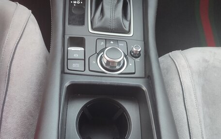 Mazda CX-4, 2020 год, 2 300 000 рублей, 5 фотография