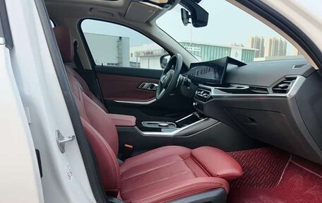 BMW 3 серия, 2023 год, 2 670 000 рублей, 7 фотография