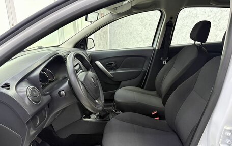 Renault Logan II, 2015 год, 685 000 рублей, 9 фотография
