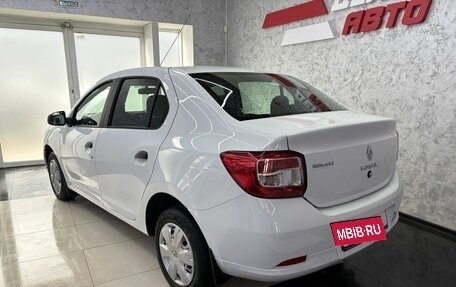 Renault Logan II, 2015 год, 685 000 рублей, 3 фотография
