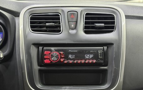 Renault Logan II, 2015 год, 685 000 рублей, 16 фотография