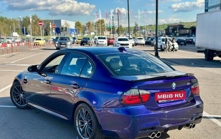 BMW 3 серия, 2005 год, 1 590 000 рублей, 3 фотография