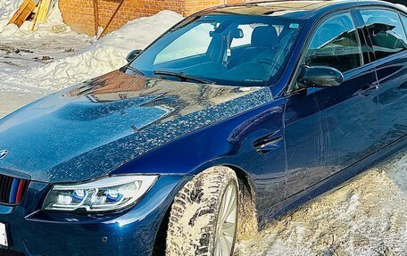 BMW 3 серия, 2005 год, 1 590 000 рублей, 11 фотография