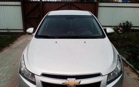 Chevrolet Cruze II, 2011 год, 699 000 рублей, 1 фотография