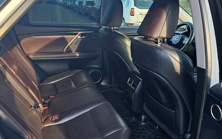 Lexus RX IV рестайлинг, 2016 год, 3 250 000 рублей, 2 фотография