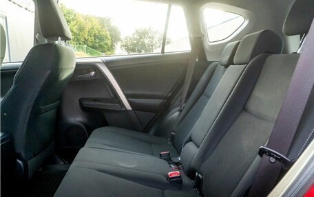 Toyota RAV4, 2014 год, 2 150 000 рублей, 32 фотография