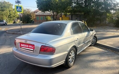 Hyundai Sonata IV рестайлинг, 2004 год, 400 000 рублей, 3 фотография