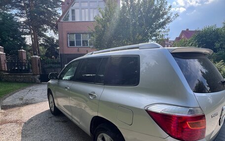 Toyota Highlander III, 2007 год, 1 700 рублей, 1 фотография