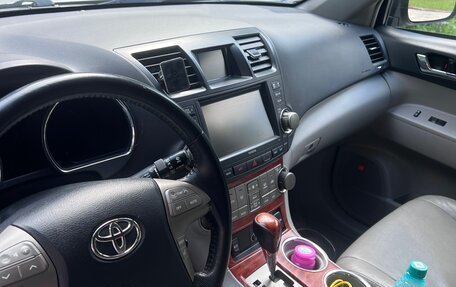 Toyota Highlander III, 2007 год, 1 700 рублей, 4 фотография