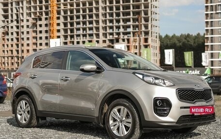 KIA Sportage IV рестайлинг, 2017 год, 1 990 000 рублей, 4 фотография