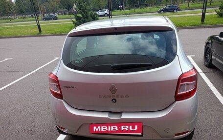 Renault Sandero II рестайлинг, 2014 год, 275 000 рублей, 3 фотография