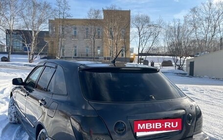 Toyota Altezza, 2003 год, 690 000 рублей, 5 фотография