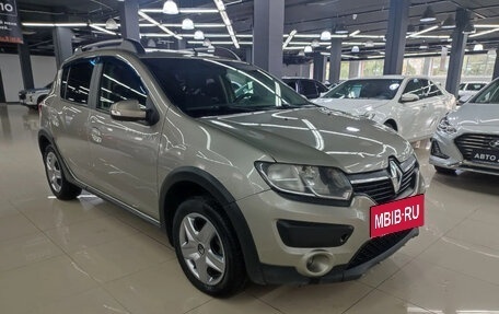 Renault Sandero II рестайлинг, 2017 год, 749 000 рублей, 3 фотография