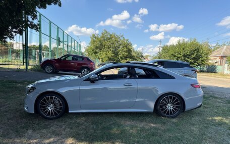 Mercedes-Benz E-Класс, 2017 год, 3 480 000 рублей, 4 фотография