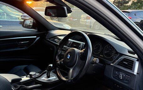 BMW 3 серия, 2018 год, 1 970 000 рублей, 11 фотография