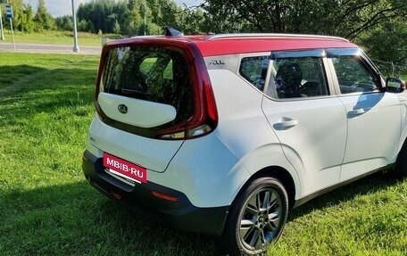 KIA Soul III, 2021 год, 1 990 000 рублей, 6 фотография