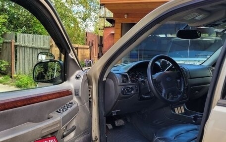 Ford Explorer III, 2004 год, 770 000 рублей, 2 фотография