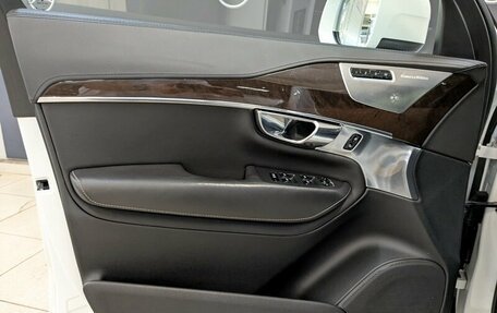 Volvo XC90 II рестайлинг, 2015 год, 3 650 000 рублей, 13 фотография