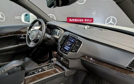 Volvo XC90 II рестайлинг, 2015 год, 3 650 000 рублей, 22 фотография