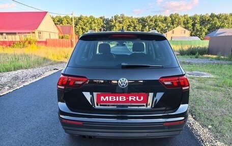 Volkswagen Tiguan II, 2019 год, 2 350 000 рублей, 5 фотография
