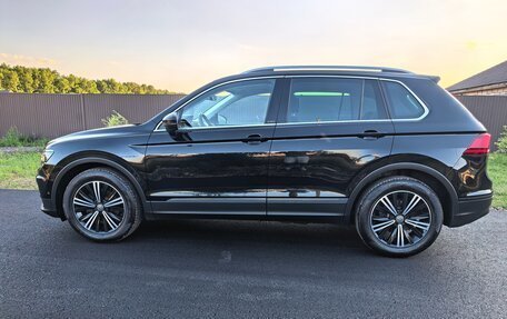 Volkswagen Tiguan II, 2019 год, 2 350 000 рублей, 4 фотография