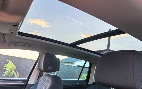 Volkswagen Tiguan II, 2019 год, 2 350 000 рублей, 18 фотография