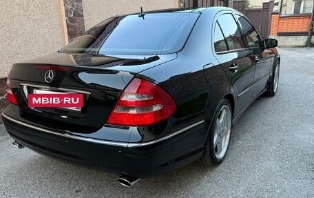 Mercedes-Benz E-Класс, 2004 год, 1 590 000 рублей, 5 фотография