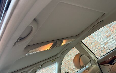 Mercedes-Benz E-Класс, 2004 год, 1 590 000 рублей, 12 фотография