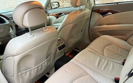 Mercedes-Benz E-Класс, 2004 год, 1 590 000 рублей, 9 фотография