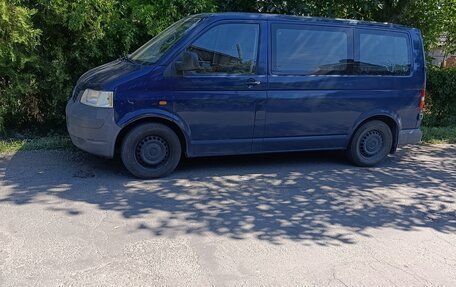 Volkswagen Transporter T5 рестайлинг, 2006 год, 1 100 000 рублей, 1 фотография