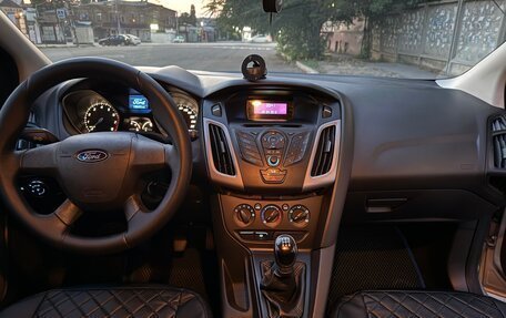 Ford Focus III, 2012 год, 900 000 рублей, 10 фотография