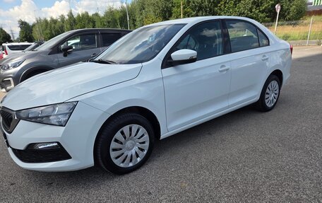 Skoda Rapid II, 2021 год, 1 329 000 рублей, 2 фотография