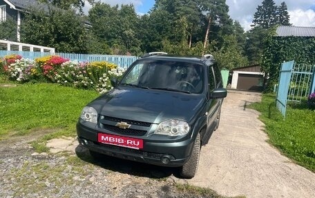 Chevrolet Niva I рестайлинг, 2016 год, 640 000 рублей, 2 фотография