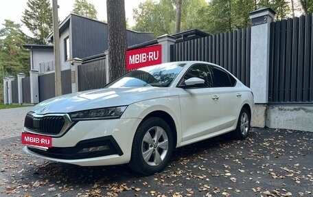 Skoda Octavia IV, 2021 год, 2 310 000 рублей, 2 фотография