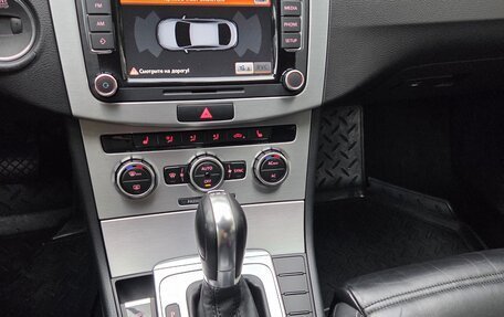Volkswagen Passat CC I рестайлинг, 2012 год, 1 100 000 рублей, 21 фотография