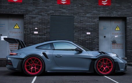 Porsche 911 GT3, 2023 год, 39 490 000 рублей, 8 фотография
