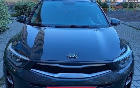 KIA Stonic, 2019 год, 2 700 000 рублей, 2 фотография