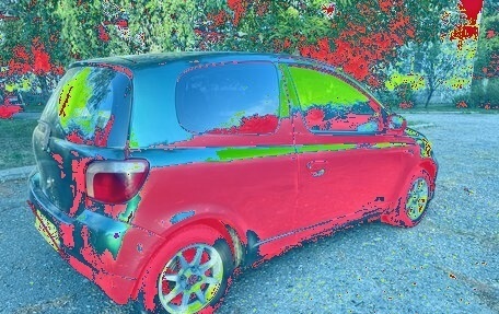 Toyota Yaris I рестайлинг, 2000 год, 165 000 рублей, 3 фотография