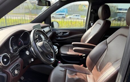 Mercedes-Benz V-Класс, 2016 год, 4 300 000 рублей, 7 фотография