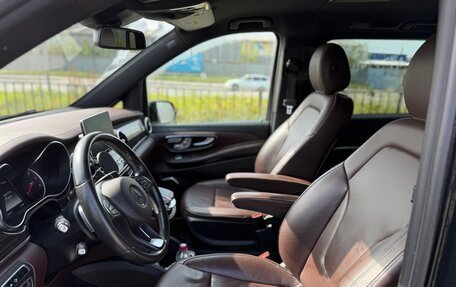Mercedes-Benz V-Класс, 2016 год, 4 300 000 рублей, 8 фотография